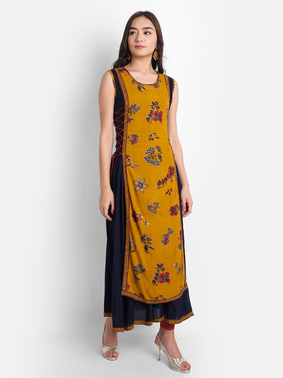 Buy Pannkh Women Embroidered Side Dual Patch Semi-Festive Kurta online